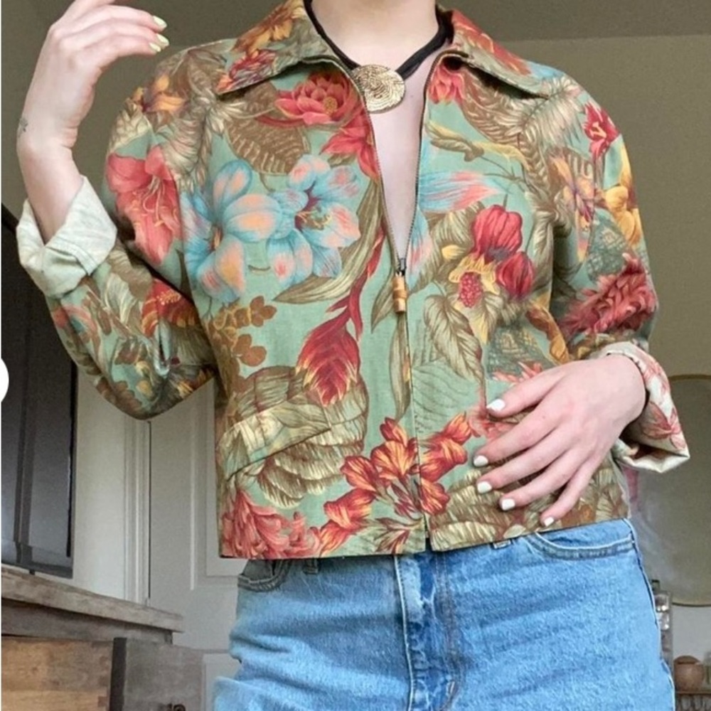 Pine Cove Authentic Dry Goods Vintage Hawaiian Floral Jacket Size S/M